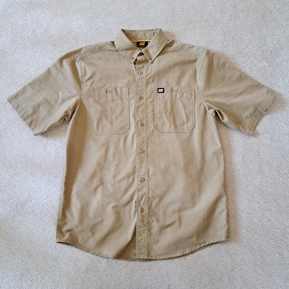 CAT Caterpillar Men's Shirt Short Sleeved Tan Brown Size Medium Cotton Casual - Picture 8 of 12